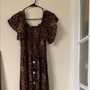 Leopard maxi